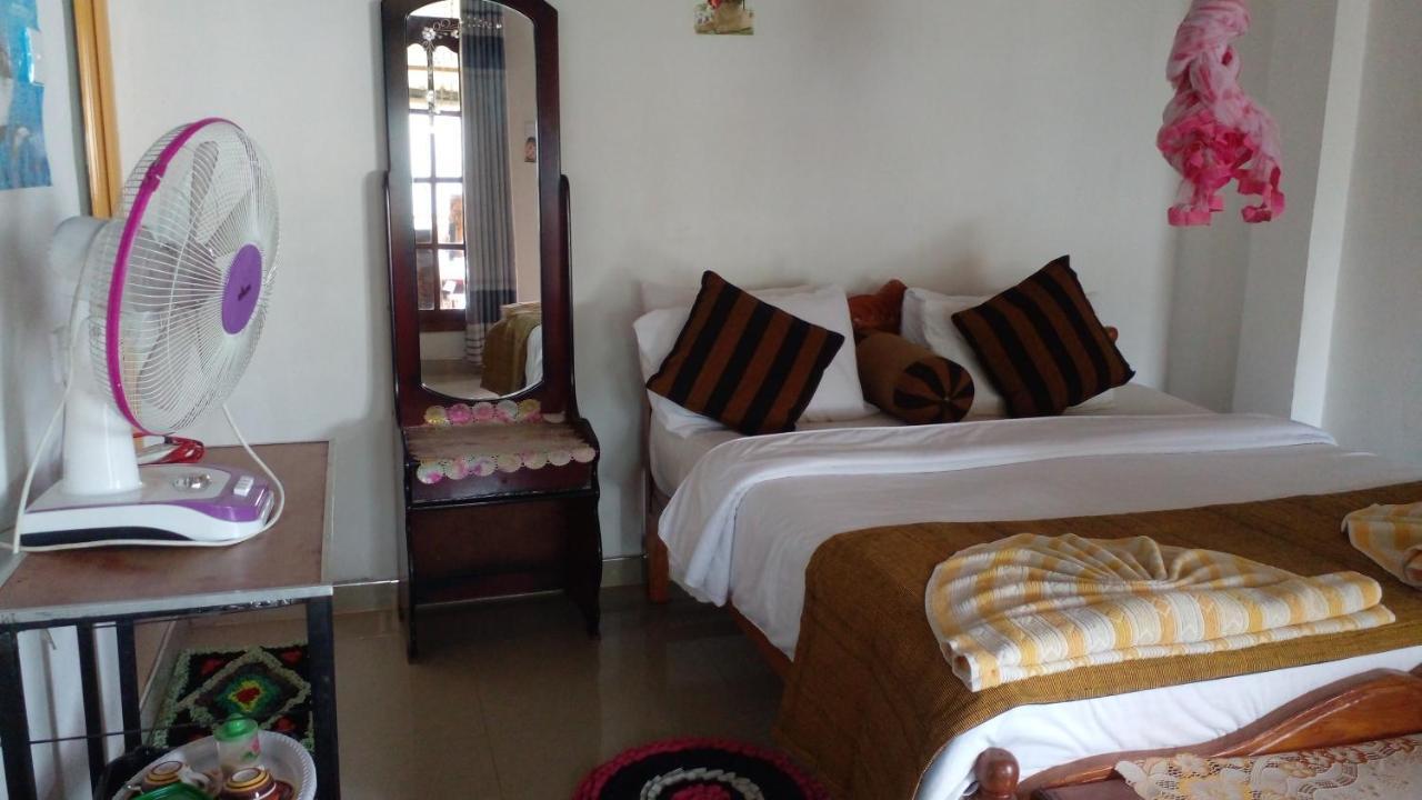 Secret View Homestay Ella Extérieur photo