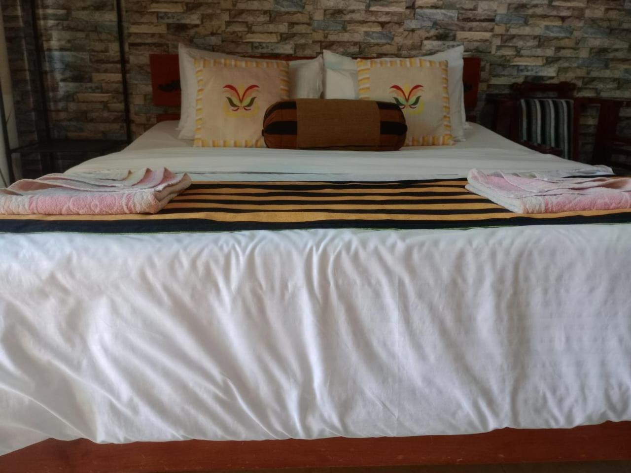 Secret View Homestay Ella Extérieur photo